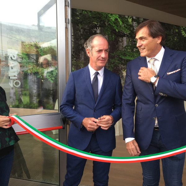 foto-iphone-store-padova-95