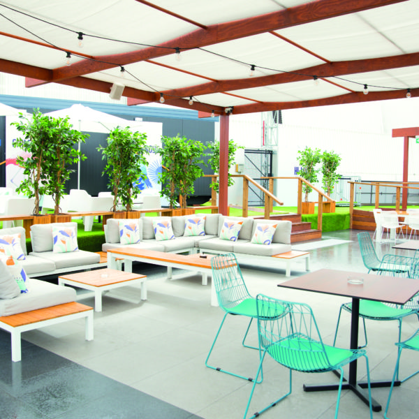 IMPERTEK - Hi-Line Rooftop Bar_43-2