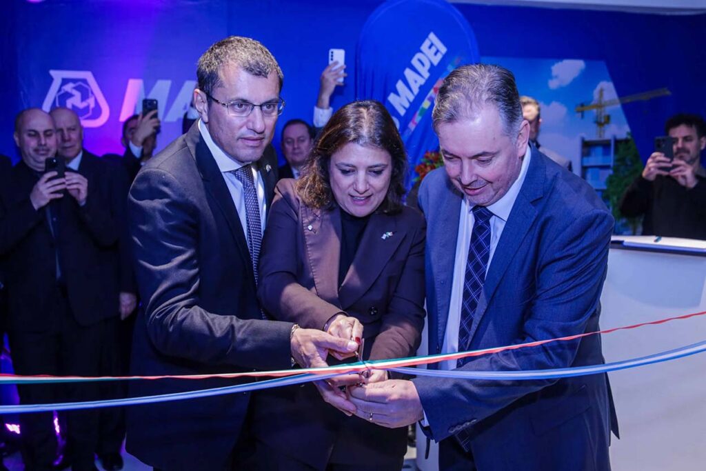 Amministratori delegati all'opening di Mapei World