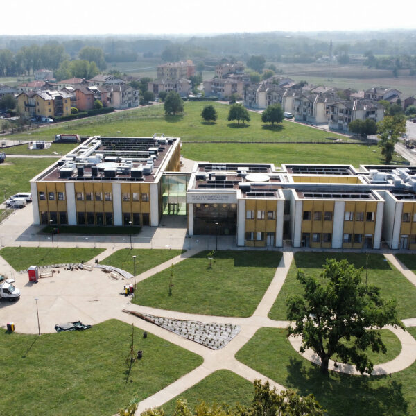 Nuovo polo scolastico di Villa Ferro a Fidenza: il progetto di Vittorio Grassi Architects