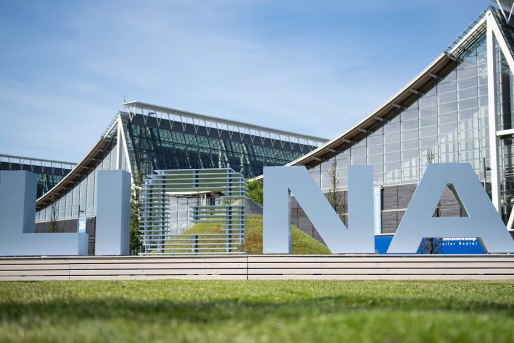 LIGNA 2027